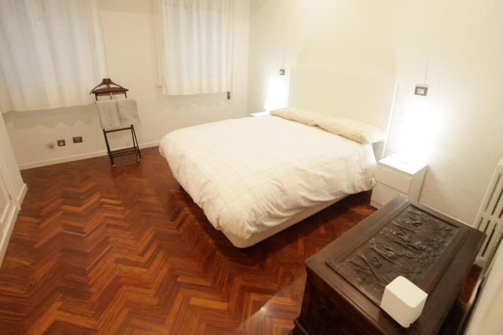 Appartamento Piso Lujo En Gran Via Con Garaje Vigo Esterno foto