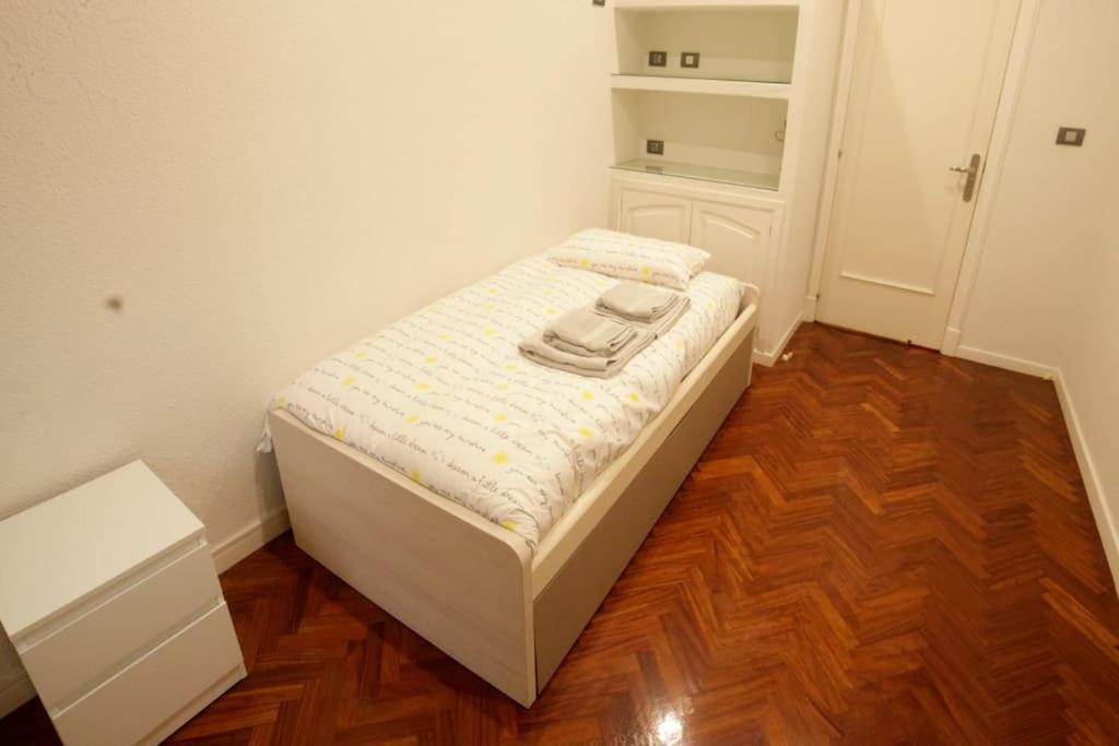 Appartamento Piso Lujo En Gran Via Con Garaje Vigo Esterno foto