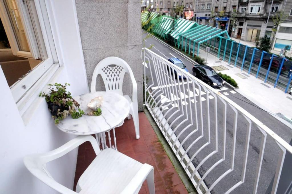 Appartamento Piso Lujo En Gran Via Con Garaje Vigo Esterno foto